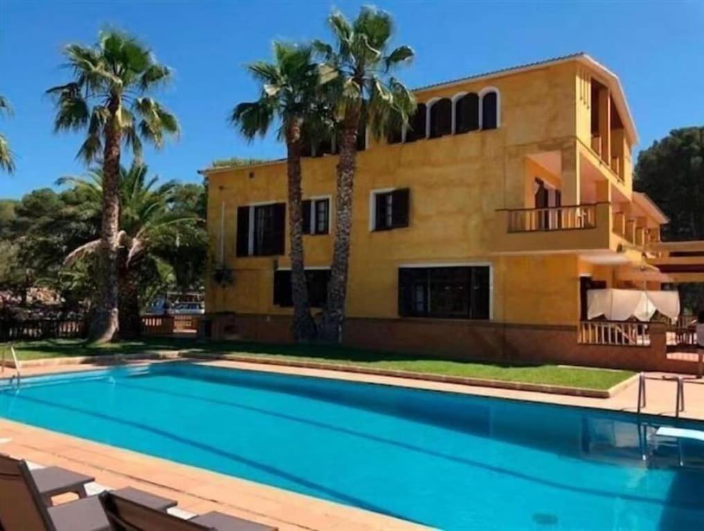 Villa Golf Sitges Vilanova i la Geltrú Exterior foto