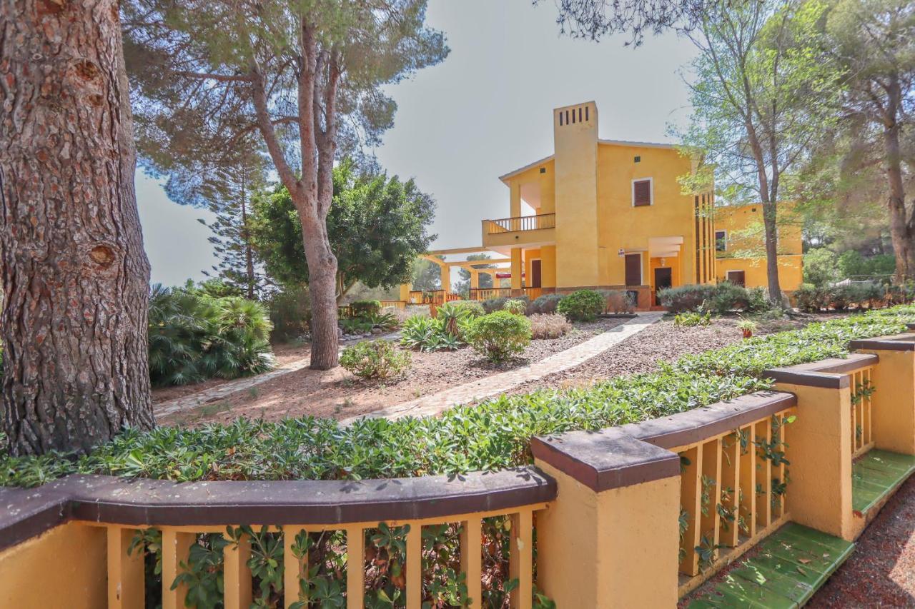 Villa Golf Sitges Vilanova i la Geltrú Exterior foto
