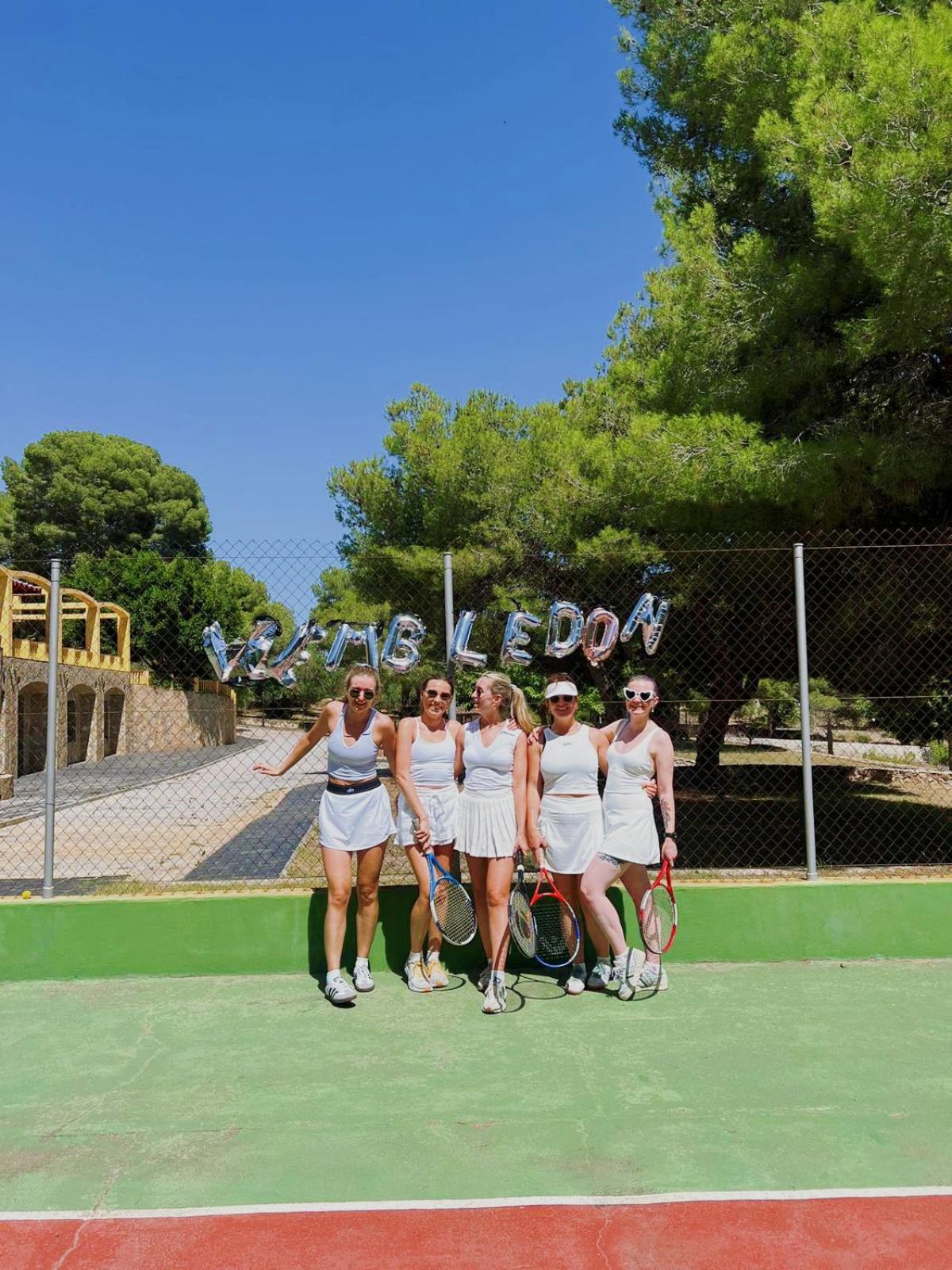 Villa Golf Sitges Vilanova i la Geltrú Exterior foto
